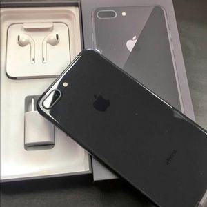 iPhone 8plus Black 256GB